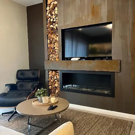 Amla Downtown Elegance Apartmán *