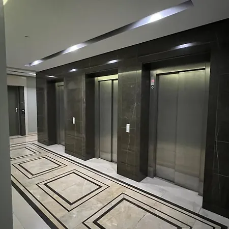 Amla Downtown Elegance Apartment